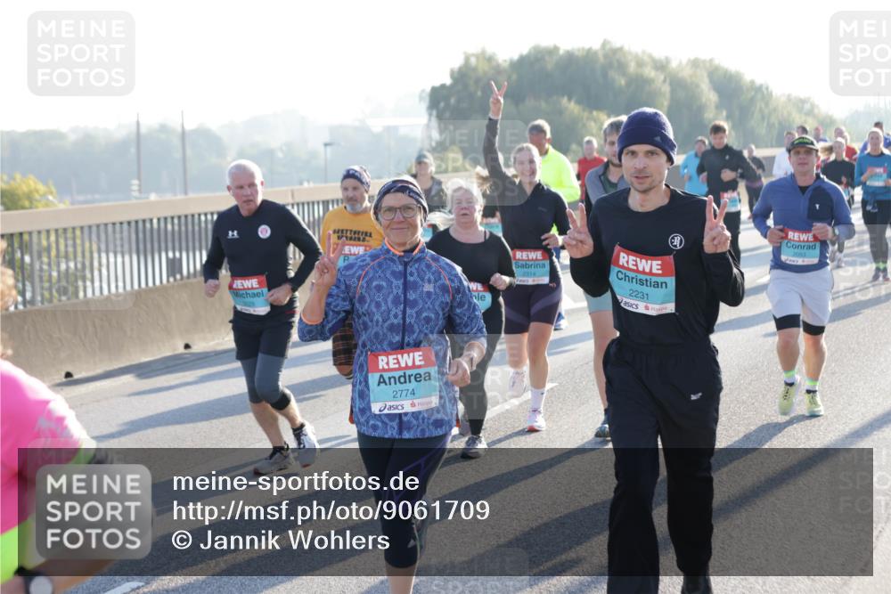03.10.2025 - Köhlbrandbrückenlauf Jannik Wohlers http://msf.ph/oto/9061709 03.10.2025 09:23:10 Position 3 2774, 2314, 2231, 2053 meine-sportfotos.de
