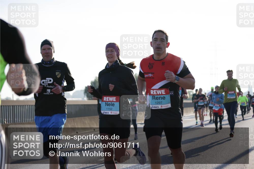 03.10.2025 - Köhlbrandbrückenlauf Jannik Wohlers http://msf.ph/oto/9061711 03.10.2025 09:15:12 Position 3 1152, 1297 meine-sportfotos.de