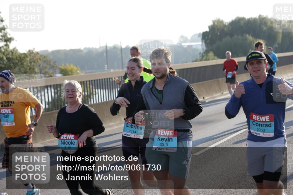 03.10.2025 - Köhlbrandbrückenlauf Jannik Wohlers http://msf.ph/oto/9061730 03.10.2025 09:23:12 Position 3 3122, 3130, 2314, 2313, 2053 meine-sportfotos.de