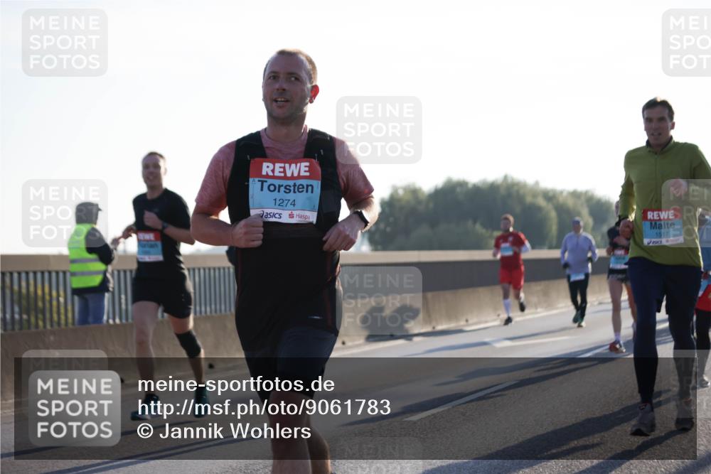 03.10.2025 - Köhlbrandbrückenlauf Jannik Wohlers http://msf.ph/oto/9061783 03.10.2025 09:15:13 Position 3 1274, 1517 meine-sportfotos.de