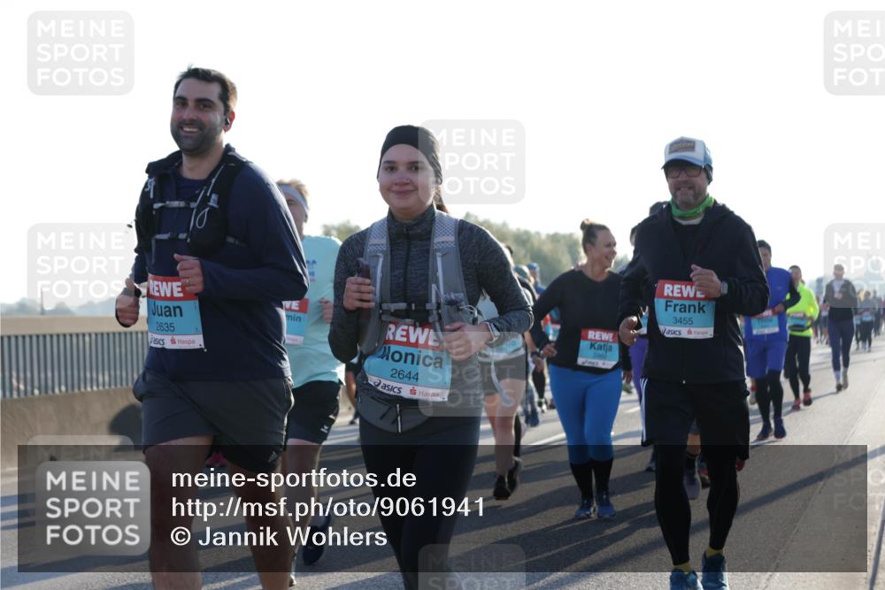 03.10.2025 - Köhlbrandbrückenlauf Jannik Wohlers http://msf.ph/oto/9061941 03.10.2025 09:23:22 Position 3 2635, 2644, 3455 meine-sportfotos.de