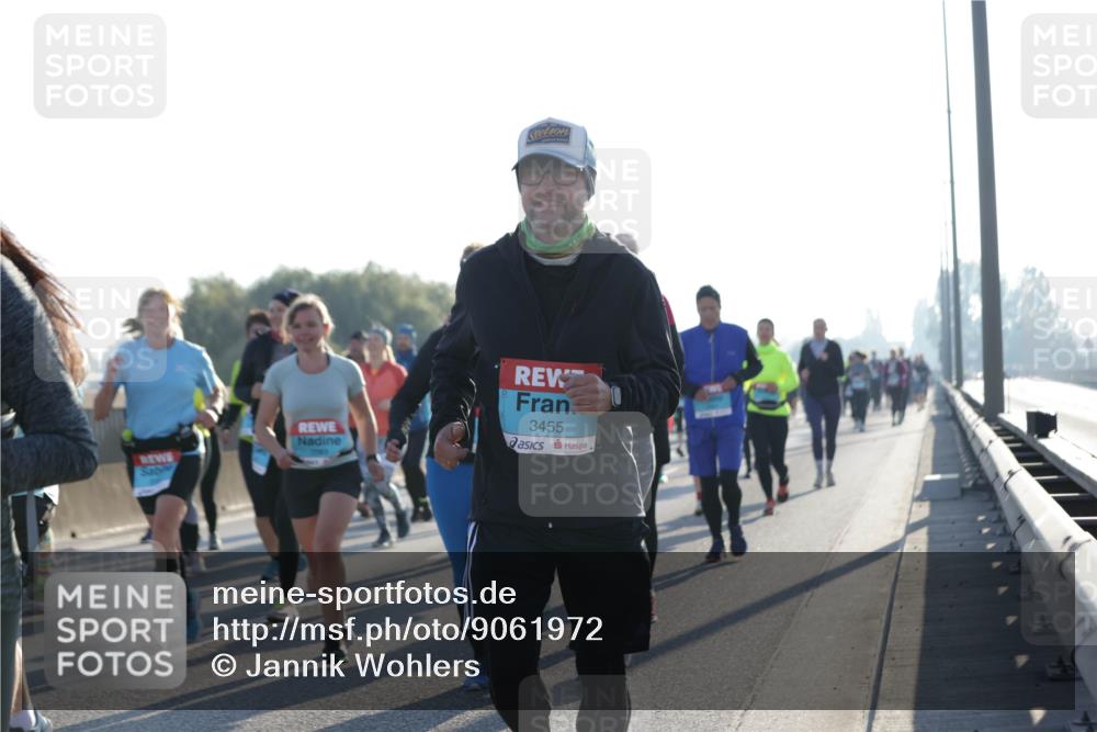 03.10.2025 - Köhlbrandbrückenlauf Jannik Wohlers http://msf.ph/oto/9061972 03.10.2025 09:23:22 Position 3 3455 meine-sportfotos.de