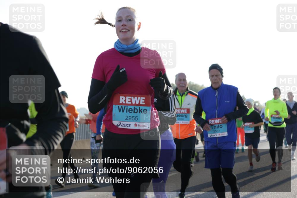 03.10.2025 - Köhlbrandbrückenlauf Jannik Wohlers http://msf.ph/oto/9062056 03.10.2025 09:23:25 Position 3 2255, 2004, 2067 meine-sportfotos.de