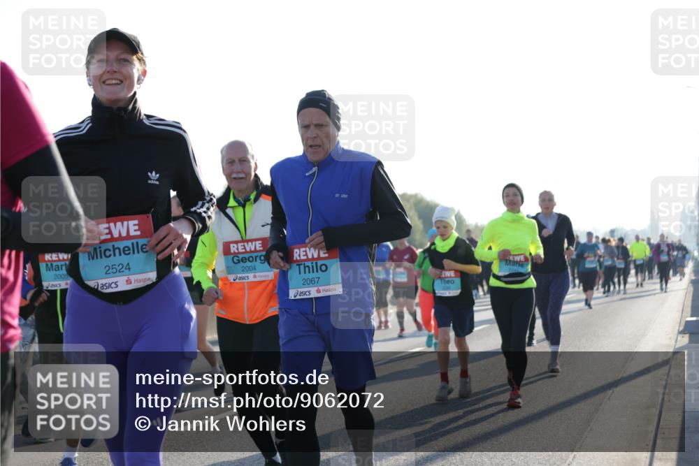 03.10.2025 - Köhlbrandbrückenlauf Jannik Wohlers http://msf.ph/oto/9062072 03.10.2025 09:23:26 Position 3 2005, 2524, 2004, 2067 meine-sportfotos.de