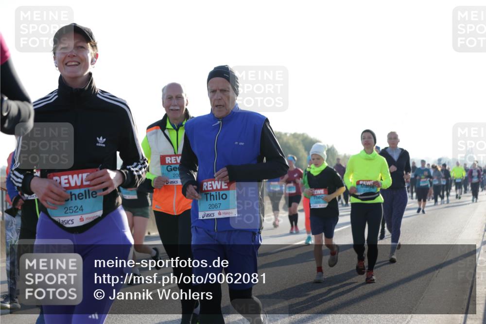 03.10.2025 - Köhlbrandbrückenlauf Jannik Wohlers http://msf.ph/oto/9062081 03.10.2025 09:23:26 Position 3 2524, 200, 2067 meine-sportfotos.de