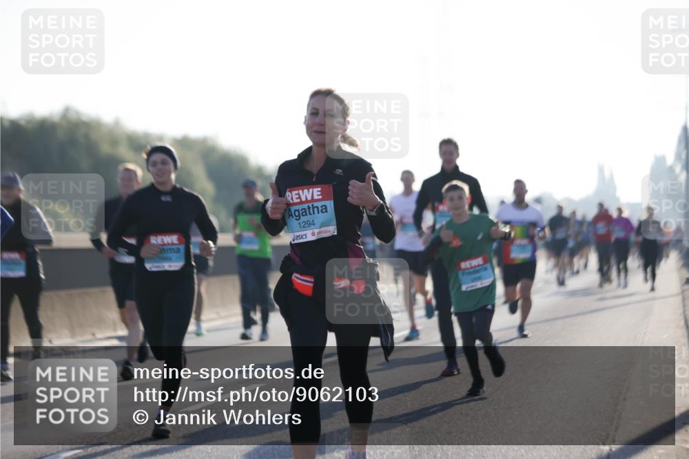 03.10.2025 - Köhlbrandbrückenlauf Jannik Wohlers http://msf.ph/oto/9062103 03.10.2025 09:15:19 Position 3 1294 meine-sportfotos.de