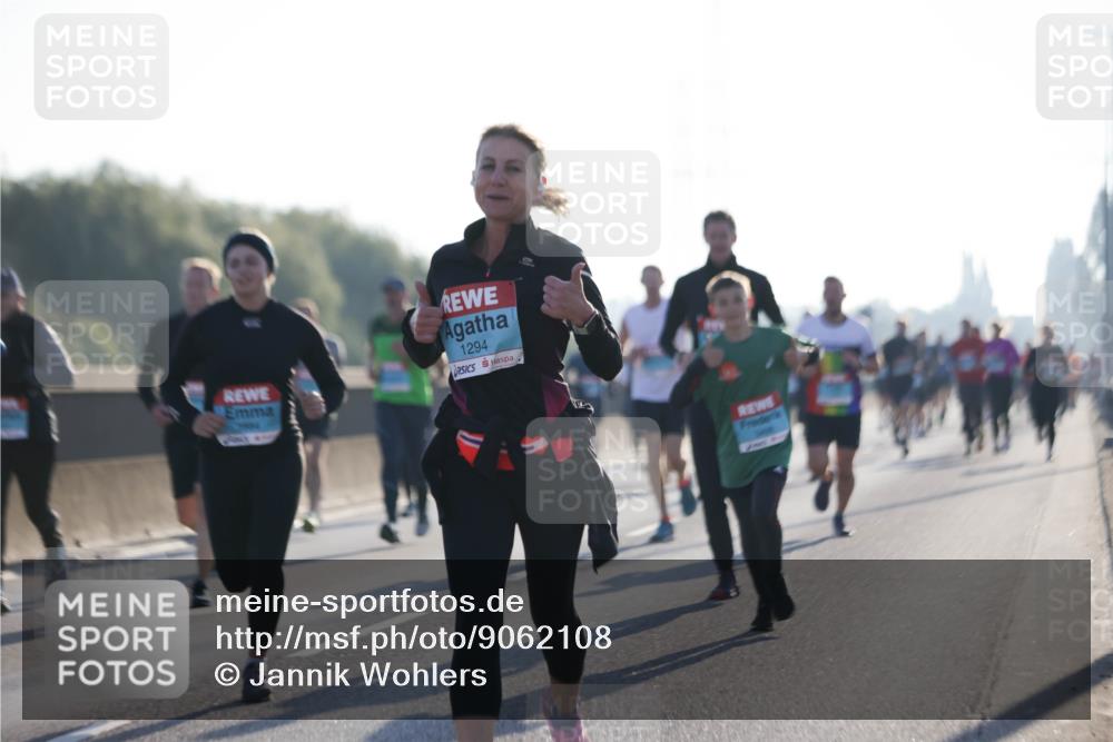 03.10.2025 - Köhlbrandbrückenlauf Jannik Wohlers http://msf.ph/oto/9062108 03.10.2025 09:15:19 Position 3 1294 meine-sportfotos.de