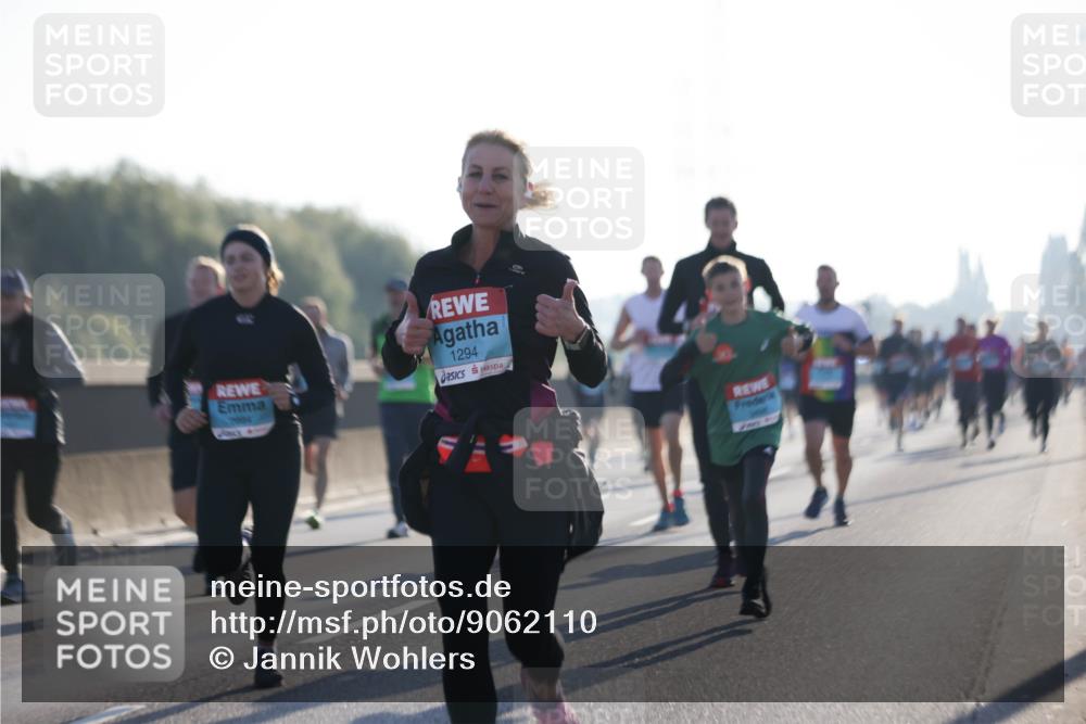 03.10.2025 - Köhlbrandbrückenlauf Jannik Wohlers http://msf.ph/oto/9062110 03.10.2025 09:15:19 Position 3 1294 meine-sportfotos.de