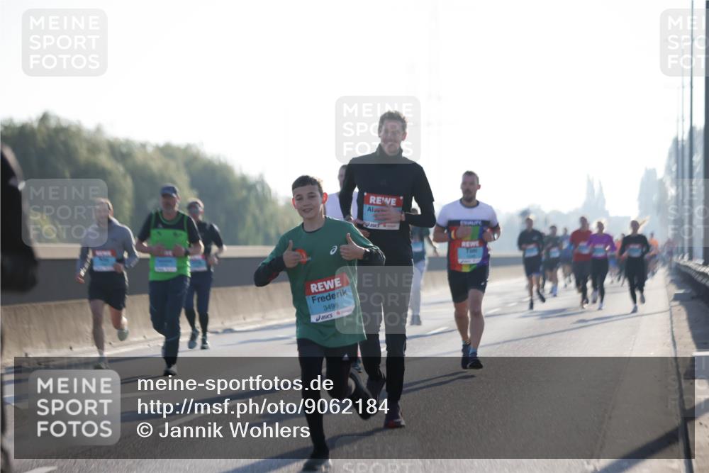 03.10.2025 - Köhlbrandbrückenlauf Jannik Wohlers http://msf.ph/oto/9062184 03.10.2025 09:15:21 Position 3 3498 meine-sportfotos.de