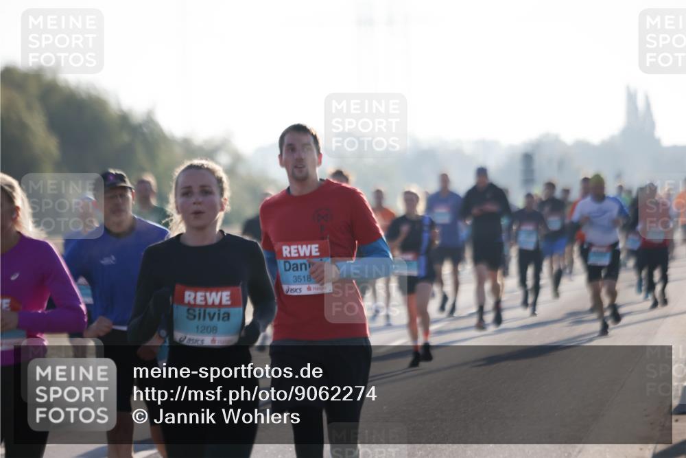 03.10.2025 - Köhlbrandbrückenlauf Jannik Wohlers http://msf.ph/oto/9062274 03.10.2025 09:15:32 Position 3 1208, 3518 meine-sportfotos.de