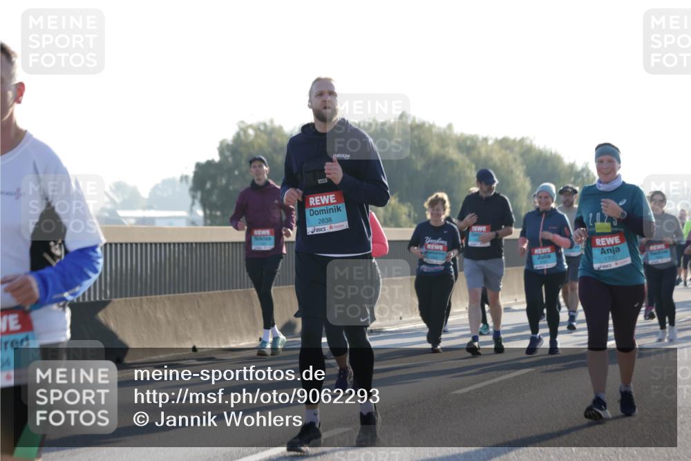 03.10.2025 - Köhlbrandbrückenlauf Jannik Wohlers http://msf.ph/oto/9062293 03.10.2025 09:23:33 Position 3 2838, 1700 meine-sportfotos.de