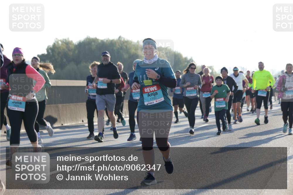03.10.2025 - Köhlbrandbrückenlauf Jannik Wohlers http://msf.ph/oto/9062347 03.10.2025 09:23:34 Position 3 2829, 20, 1700 meine-sportfotos.de