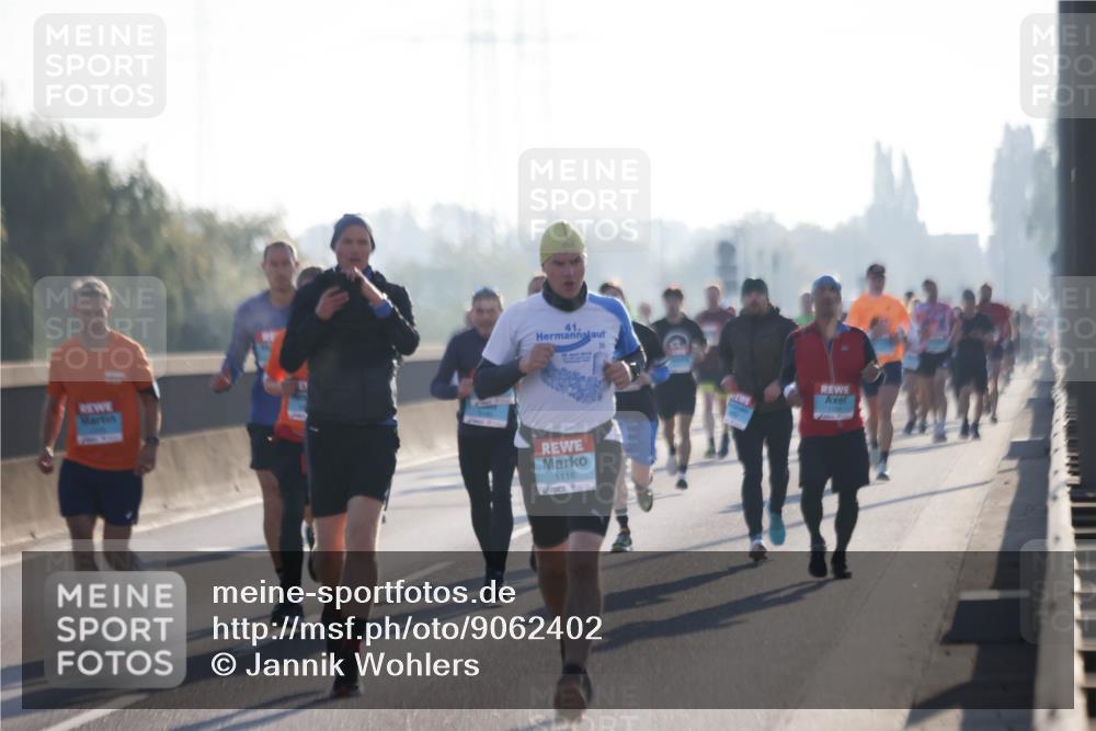 03.10.2025 - Köhlbrandbrückenlauf Jannik Wohlers http://msf.ph/oto/9062402 03.10.2025 09:15:38 Position 3 41, 1116 meine-sportfotos.de