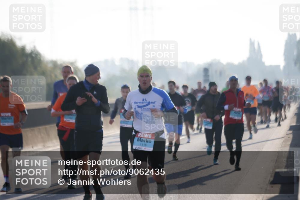 03.10.2025 - Köhlbrandbrückenlauf Jannik Wohlers http://msf.ph/oto/9062435 03.10.2025 09:15:38 Position 3 41, 1116 meine-sportfotos.de