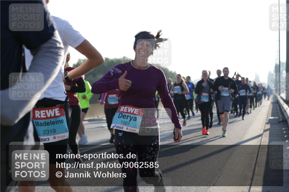 03.10.2025 - Köhlbrandbrückenlauf Jannik Wohlers http://msf.ph/oto/9062585 03.10.2025 09:23:43 Position 3 2319, 1001 meine-sportfotos.de