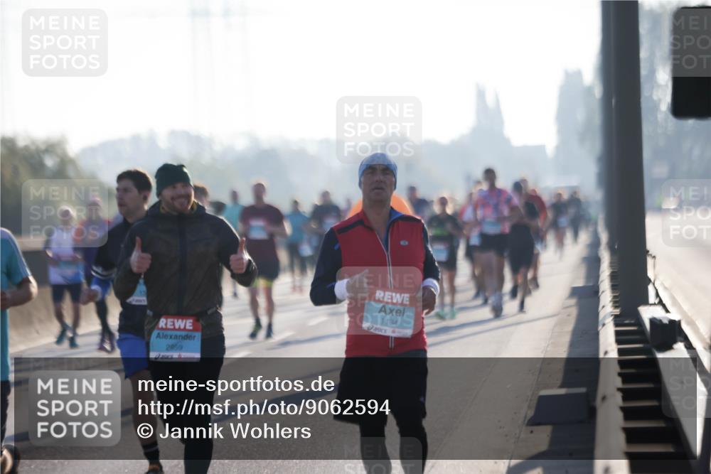 03.10.2025 - Köhlbrandbrückenlauf Jannik Wohlers http://msf.ph/oto/9062594 03.10.2025 09:15:42 Position 3 2959, 1134 meine-sportfotos.de