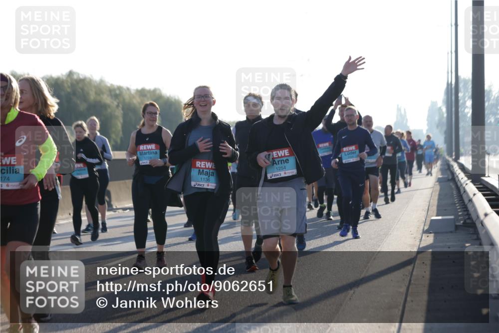 03.10.2025 - Köhlbrandbrückenlauf Jannik Wohlers http://msf.ph/oto/9062651 03.10.2025 09:23:44 Position 3 174, 1728, 1136, 1254 meine-sportfotos.de