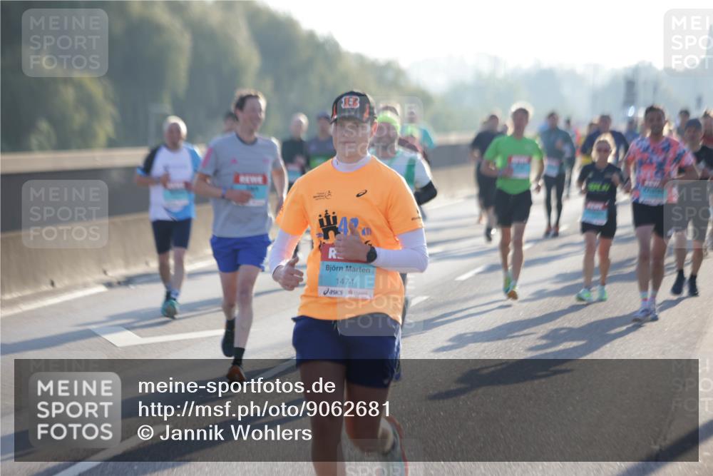 03.10.2025 - Köhlbrandbrückenlauf Jannik Wohlers http://msf.ph/oto/9062681 03.10.2025 09:15:49 Position 3 1474 meine-sportfotos.de