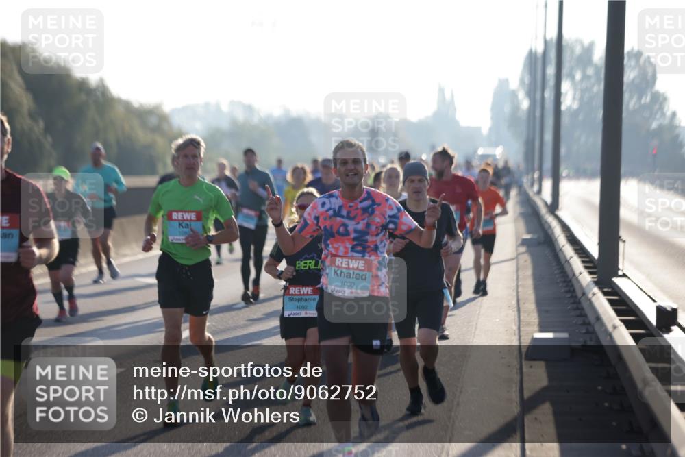 03.10.2025 - Köhlbrandbrückenlauf Jannik Wohlers http://msf.ph/oto/9062752 03.10.2025 09:15:52 Position 3 1080, 1092, 1039 meine-sportfotos.de