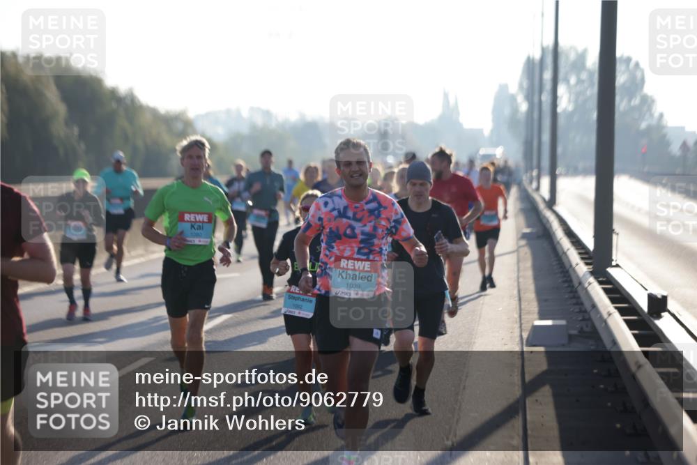 03.10.2025 - Köhlbrandbrückenlauf Jannik Wohlers http://msf.ph/oto/9062779 03.10.2025 09:15:52 Position 3 1080, 1092, 1039 meine-sportfotos.de