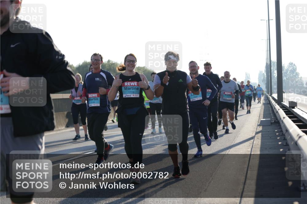 03.10.2025 - Köhlbrandbrückenlauf Jannik Wohlers http://msf.ph/oto/9062782 03.10.2025 09:23:47 Position 3 1728, 3149, 2509 meine-sportfotos.de