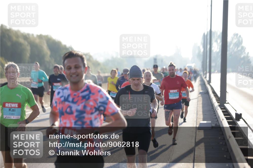 03.10.2025 - Köhlbrandbrückenlauf Jannik Wohlers http://msf.ph/oto/9062818 03.10.2025 09:15:54 Position 3 1080 meine-sportfotos.de