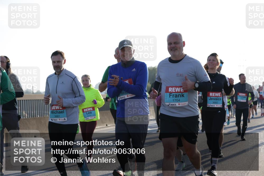 03.10.2025 - Köhlbrandbrückenlauf Jannik Wohlers http://msf.ph/oto/9063006 03.10.2025 09:23:52 Position 3 3661, 2235, 2635, 1704, 3660 meine-sportfotos.de
