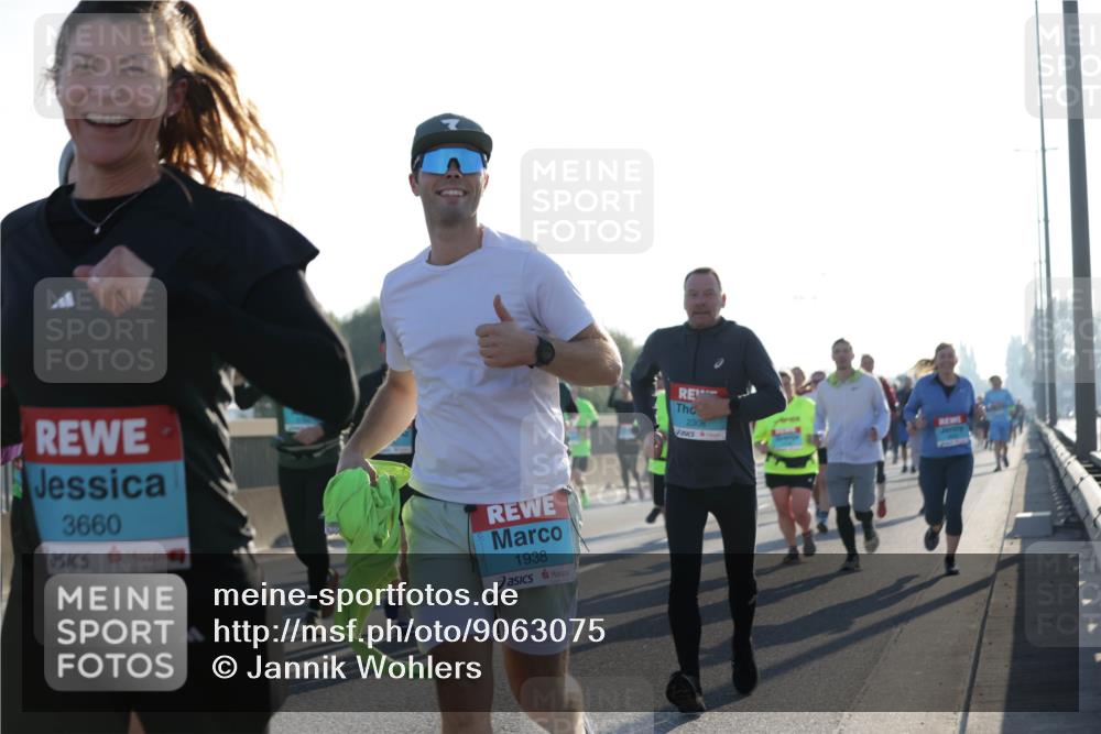 03.10.2025 - Köhlbrandbrückenlauf Jannik Wohlers http://msf.ph/oto/9063075 03.10.2025 09:23:53 Position 3 3660, 1938, 2308 meine-sportfotos.de