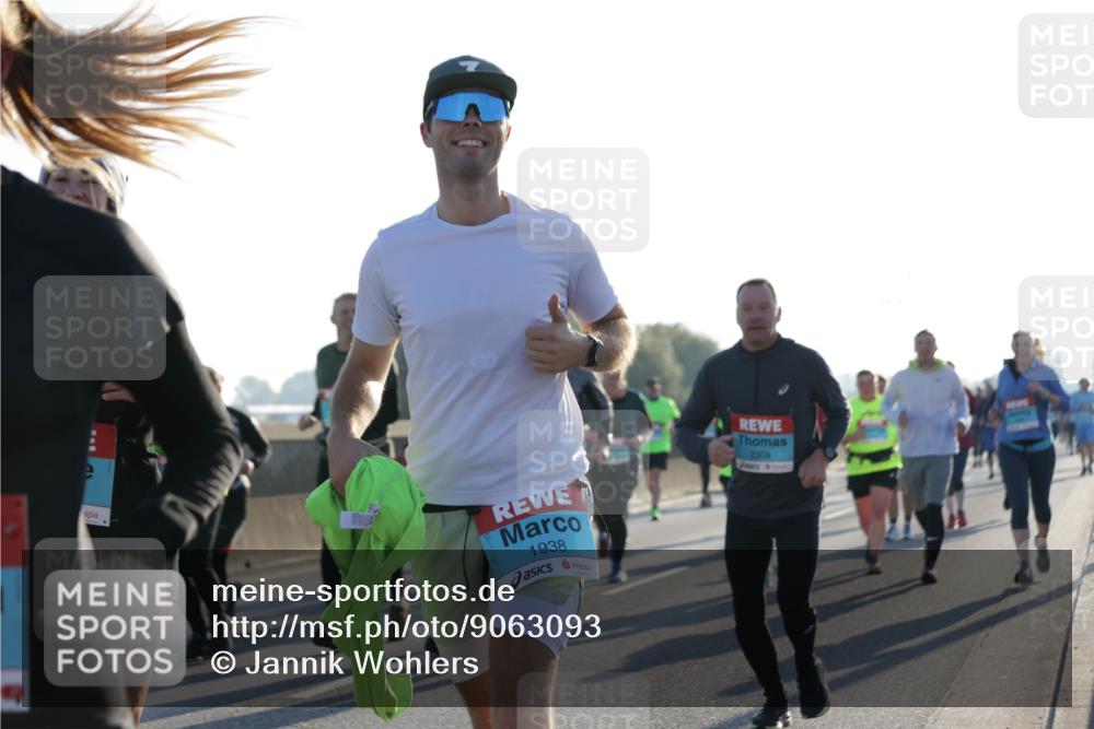 03.10.2025 - Köhlbrandbrückenlauf Jannik Wohlers http://msf.ph/oto/9063093 03.10.2025 09:23:54 Position 3 1938, 2308 meine-sportfotos.de