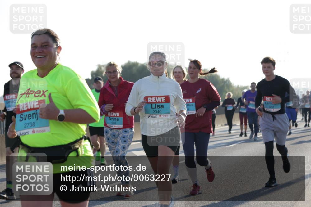03.10.2025 - Köhlbrandbrückenlauf Jannik Wohlers http://msf.ph/oto/9063227 03.10.2025 09:23:59 Position 3 2738, 1988, 19, 2340, 3291 meine-sportfotos.de