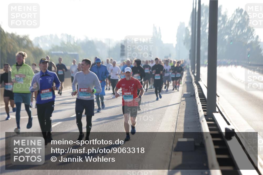 03.10.2025 - Köhlbrandbrückenlauf Jannik Wohlers http://msf.ph/oto/9063318 03.10.2025 09:16:10 Position 3 1477 meine-sportfotos.de
