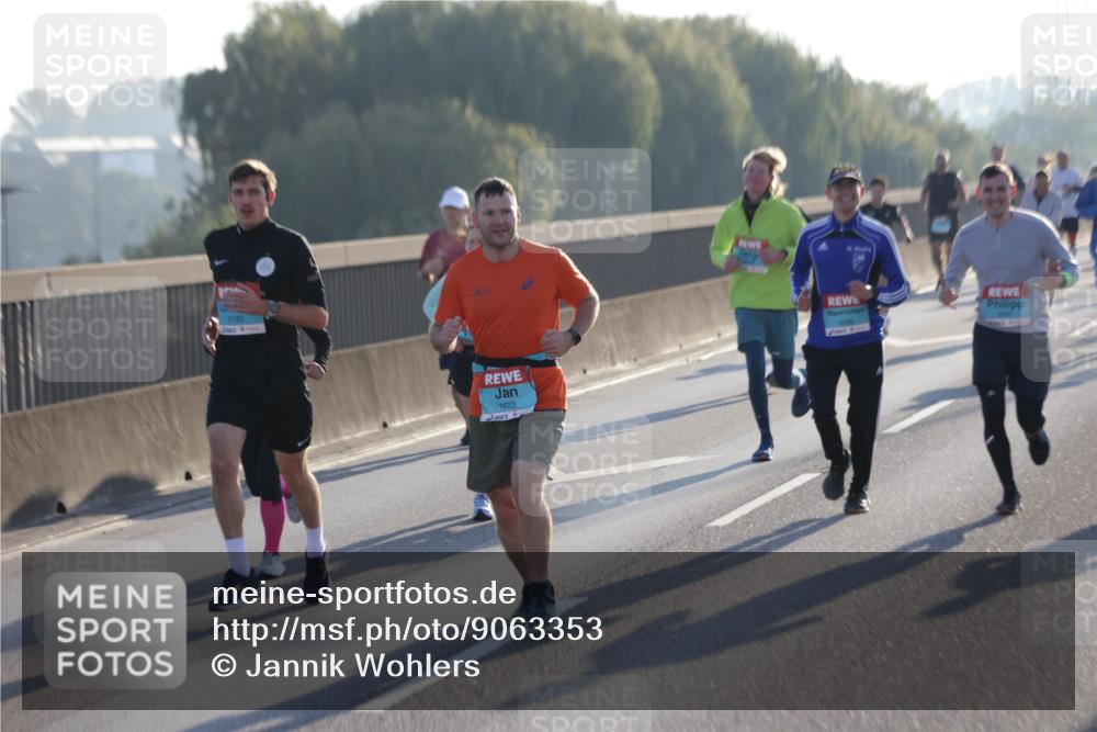 03.10.2025 - Köhlbrandbrückenlauf Jannik Wohlers http://msf.ph/oto/9063353 03.10.2025 09:16:11 Position 3 1622, 3066 meine-sportfotos.de