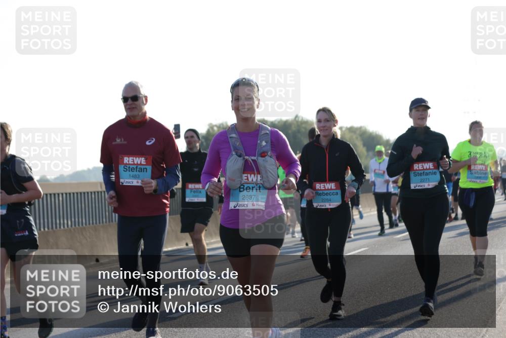 03.10.2025 - Köhlbrandbrückenlauf Jannik Wohlers http://msf.ph/oto/9063505 03.10.2025 09:24:10 Position 3 1483, 2637, 2284, 2271 meine-sportfotos.de