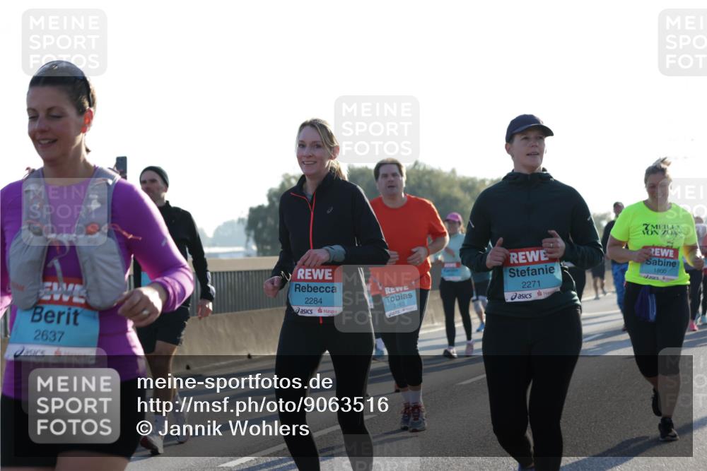 03.10.2025 - Köhlbrandbrückenlauf Jannik Wohlers http://msf.ph/oto/9063516 03.10.2025 09:24:11 Position 3 2637, 2284, 2163, 2271, 1800 meine-sportfotos.de