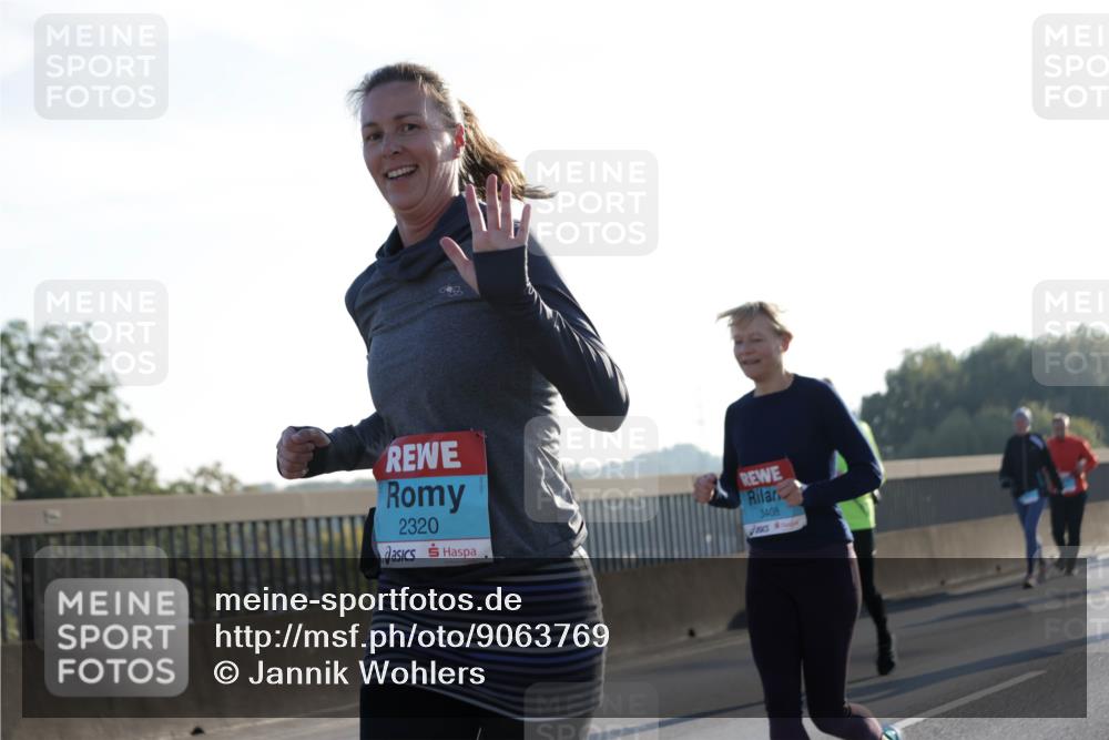 03.10.2025 - Köhlbrandbrückenlauf Jannik Wohlers http://msf.ph/oto/9063769 03.10.2025 09:24:24 Position 3 2320, 3408 meine-sportfotos.de