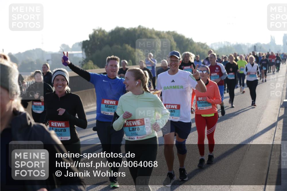 03.10.2025 - Köhlbrandbrückenlauf Jannik Wohlers http://msf.ph/oto/9064068 03.10.2025 09:24:48 Position 3 3105, 1814, 3102, 234, 3074 meine-sportfotos.de