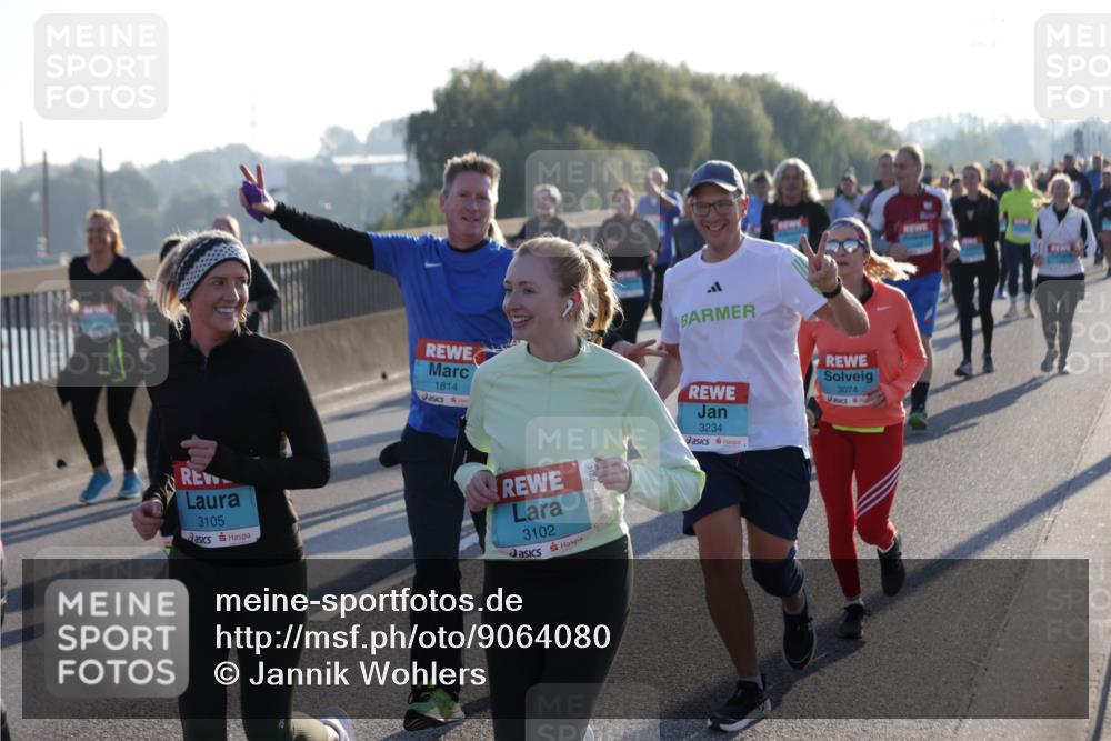 03.10.2025 - Köhlbrandbrückenlauf Jannik Wohlers http://msf.ph/oto/9064080 03.10.2025 09:24:48 Position 3 3105, 1814, 3074, 3102, 3234 meine-sportfotos.de