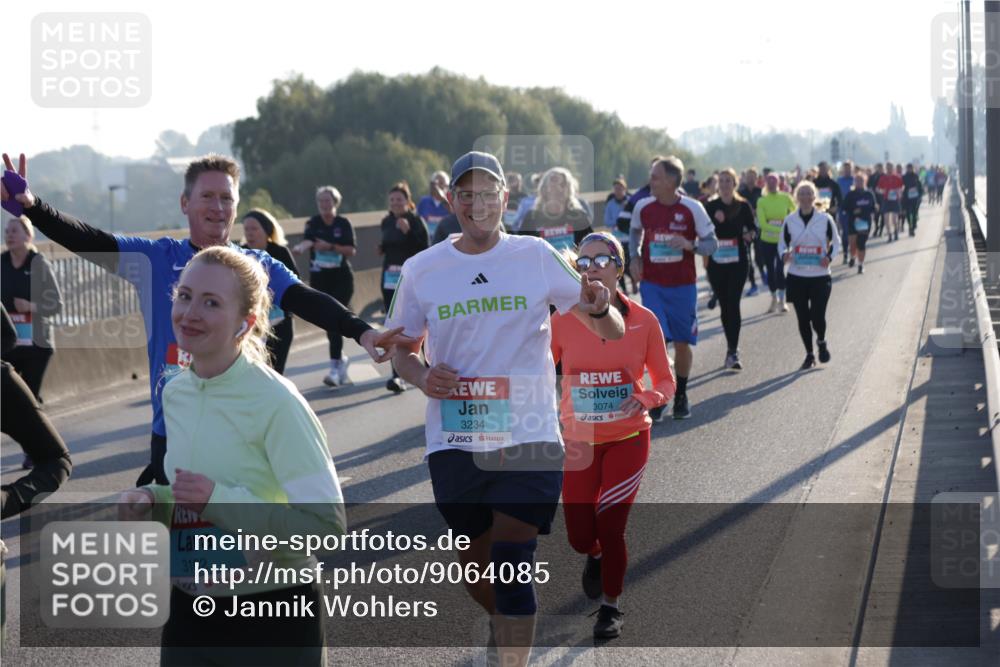 03.10.2025 - Köhlbrandbrückenlauf Jannik Wohlers http://msf.ph/oto/9064085 03.10.2025 09:24:49 Position 3 3102, 3234, 3074 meine-sportfotos.de