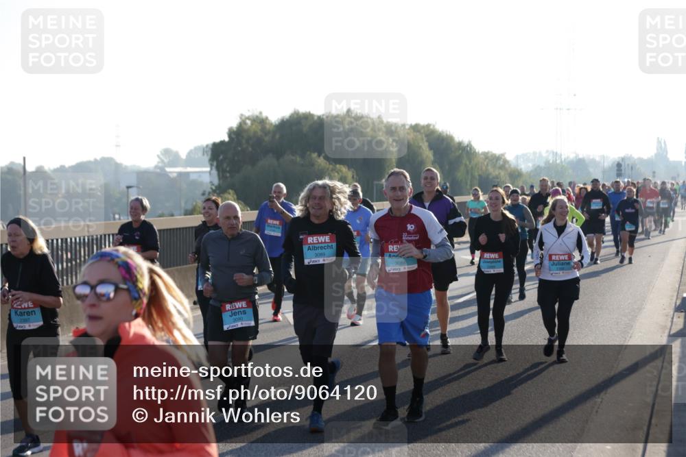 03.10.2025 - Köhlbrandbrückenlauf Jannik Wohlers http://msf.ph/oto/9064120 03.10.2025 09:24:50 Position 3 2397, 3090, 10, 3089, 3088 meine-sportfotos.de