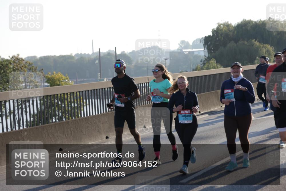 03.10.2025 - Köhlbrandbrückenlauf Jannik Wohlers http://msf.ph/oto/9064152 03.10.2025 09:24:59 Position 3 2676, 2681, 2375 meine-sportfotos.de