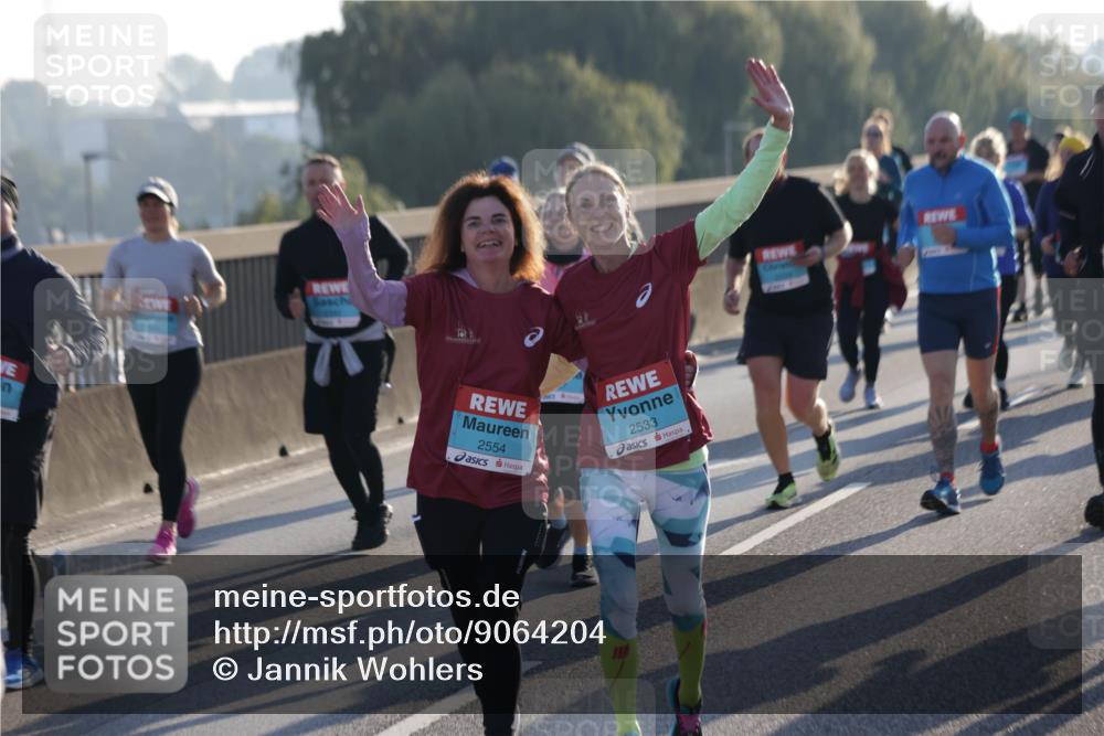03.10.2025 - Köhlbrandbrückenlauf Jannik Wohlers http://msf.ph/oto/9064204 03.10.2025 09:25:03 Position 3 2554, 2533 meine-sportfotos.de