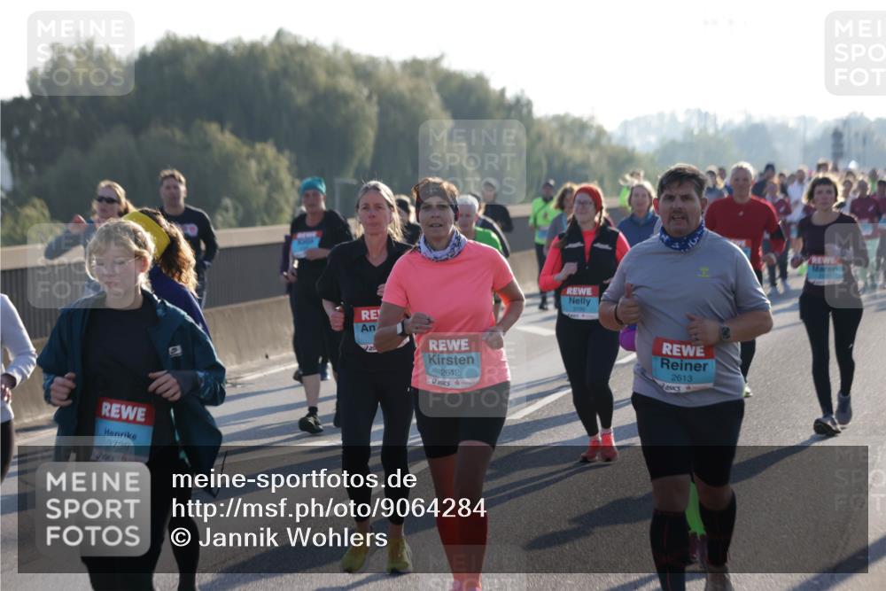 03.10.2025 - Köhlbrandbrückenlauf Jannik Wohlers http://msf.ph/oto/9064284 03.10.2025 09:25:08 Position 3 3739, 2612, 3199, 2613 meine-sportfotos.de