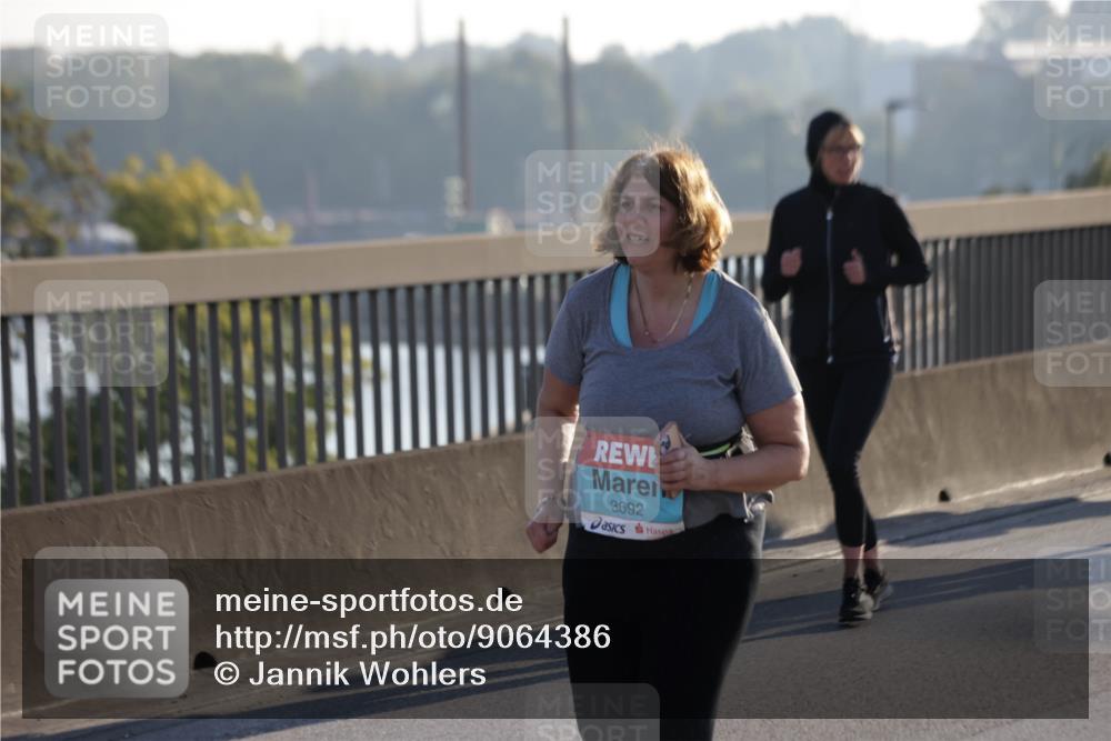 03.10.2025 - Köhlbrandbrückenlauf Jannik Wohlers http://msf.ph/oto/9064386 03.10.2025 09:25:16 Position 3 3692 meine-sportfotos.de