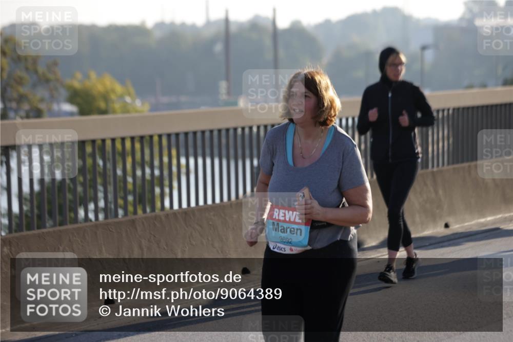 03.10.2025 - Köhlbrandbrückenlauf Jannik Wohlers http://msf.ph/oto/9064389 03.10.2025 09:25:16 Position 3 3692 meine-sportfotos.de