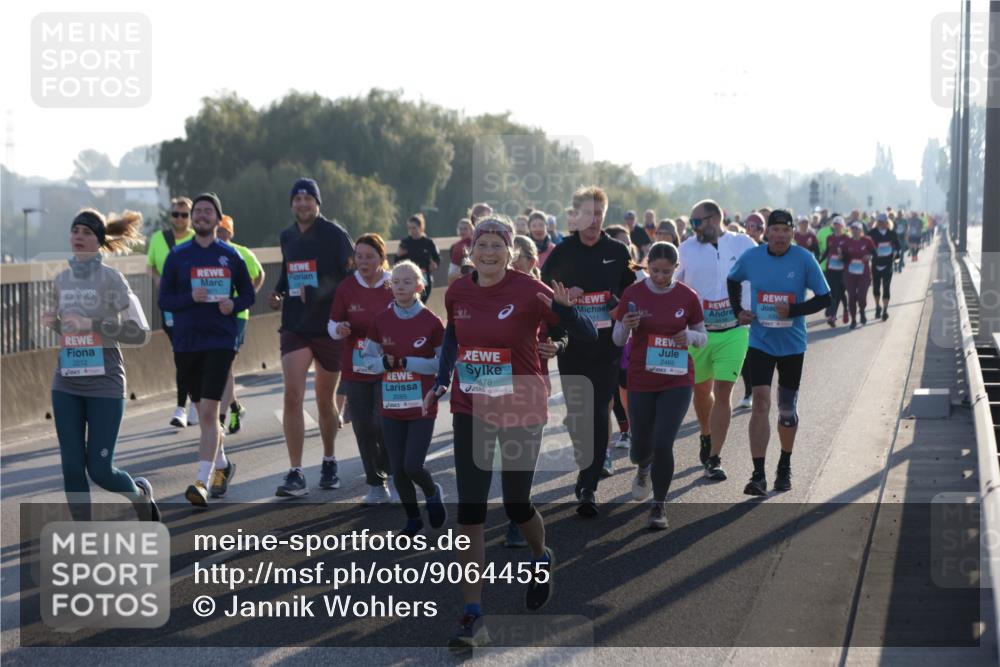 03.10.2025 - Köhlbrandbrückenlauf Jannik Wohlers http://msf.ph/oto/9064455 03.10.2025 09:25:20 Position 3 2212, 2085, 478, 2465 meine-sportfotos.de