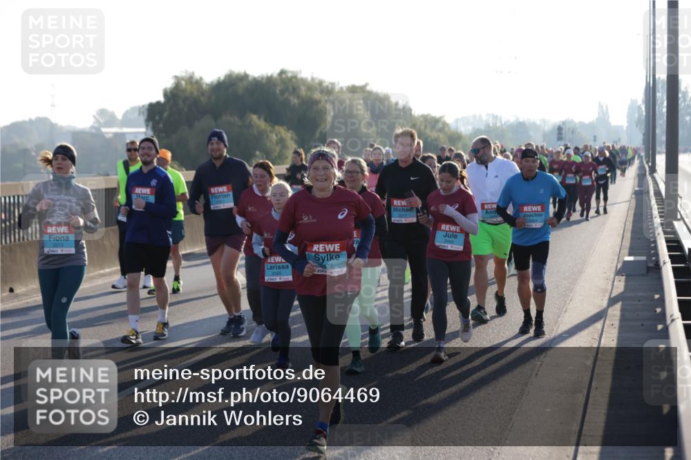 03.10.2025 - Köhlbrandbrückenlauf Jannik Wohlers http://msf.ph/oto/9064469 03.10.2025 09:25:21 Position 3 2212, 2085, 478, 2511, 3393, 2465 meine-sportfotos.de