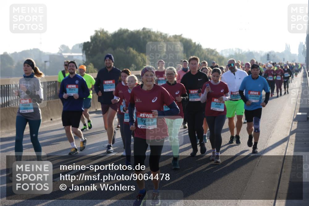 03.10.2025 - Köhlbrandbrückenlauf Jannik Wohlers http://msf.ph/oto/9064478 03.10.2025 09:25:21 Position 3 2212, 3478, 2511, 3393, 2465 meine-sportfotos.de