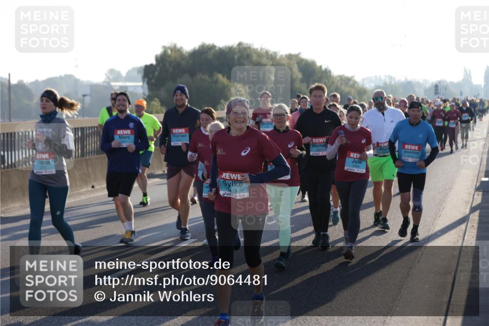 03.10.2025 - Köhlbrandbrückenlauf Jannik Wohlers http://msf.ph/oto/9064481 03.10.2025 09:25:21 Position 3 2212, 478, 2511, 2465, 3393 meine-sportfotos.de