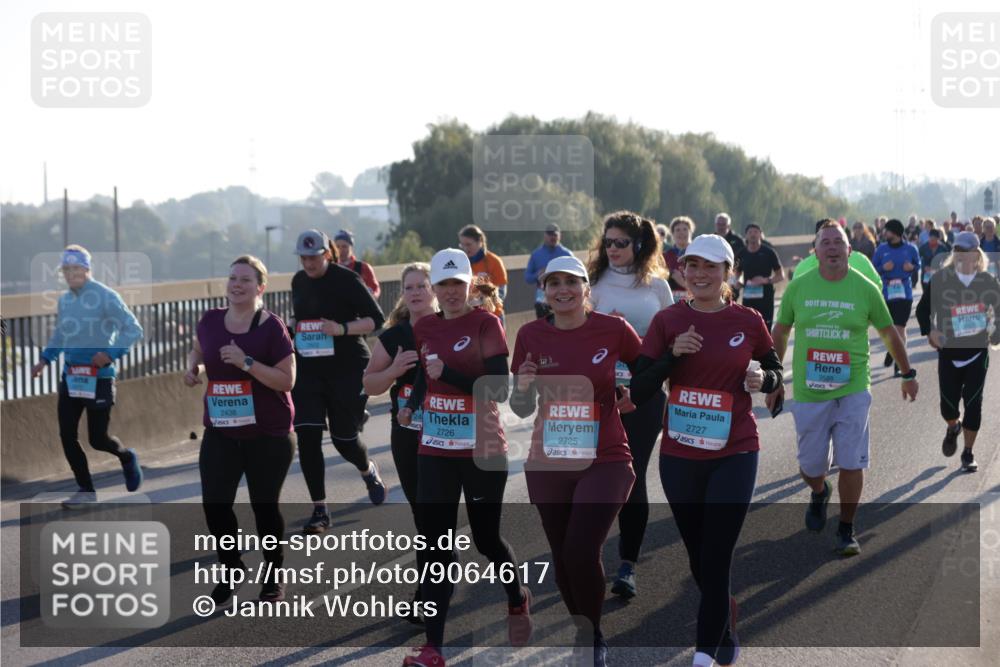 03.10.2025 - Köhlbrandbrückenlauf Jannik Wohlers http://msf.ph/oto/9064617 03.10.2025 09:25:30 Position 3 2438, 2726, 2725, 2727, 3588 meine-sportfotos.de