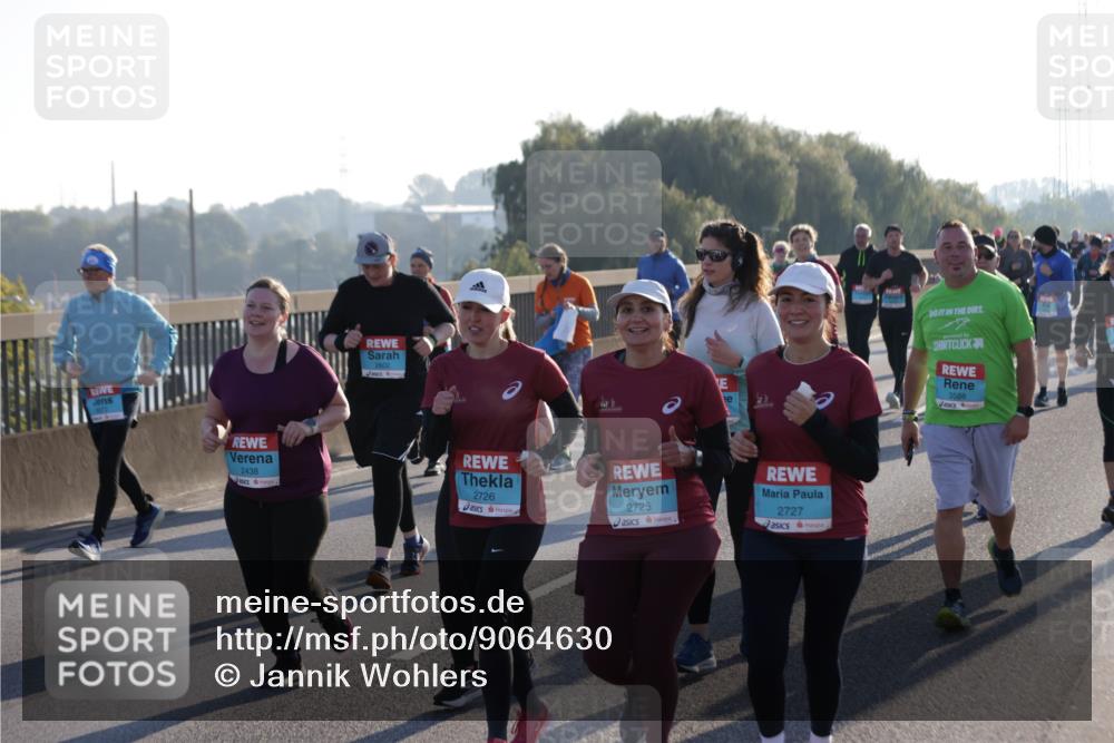 03.10.2025 - Köhlbrandbrückenlauf Jannik Wohlers http://msf.ph/oto/9064630 03.10.2025 09:25:31 Position 3 2438, 2726, 2725, 2727, 3588 meine-sportfotos.de